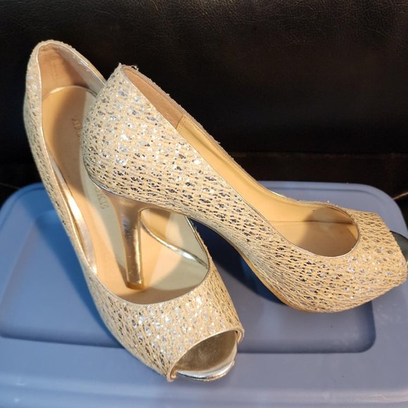 EUC Audrey Brooke Evening Heels - Picture 1 of 14